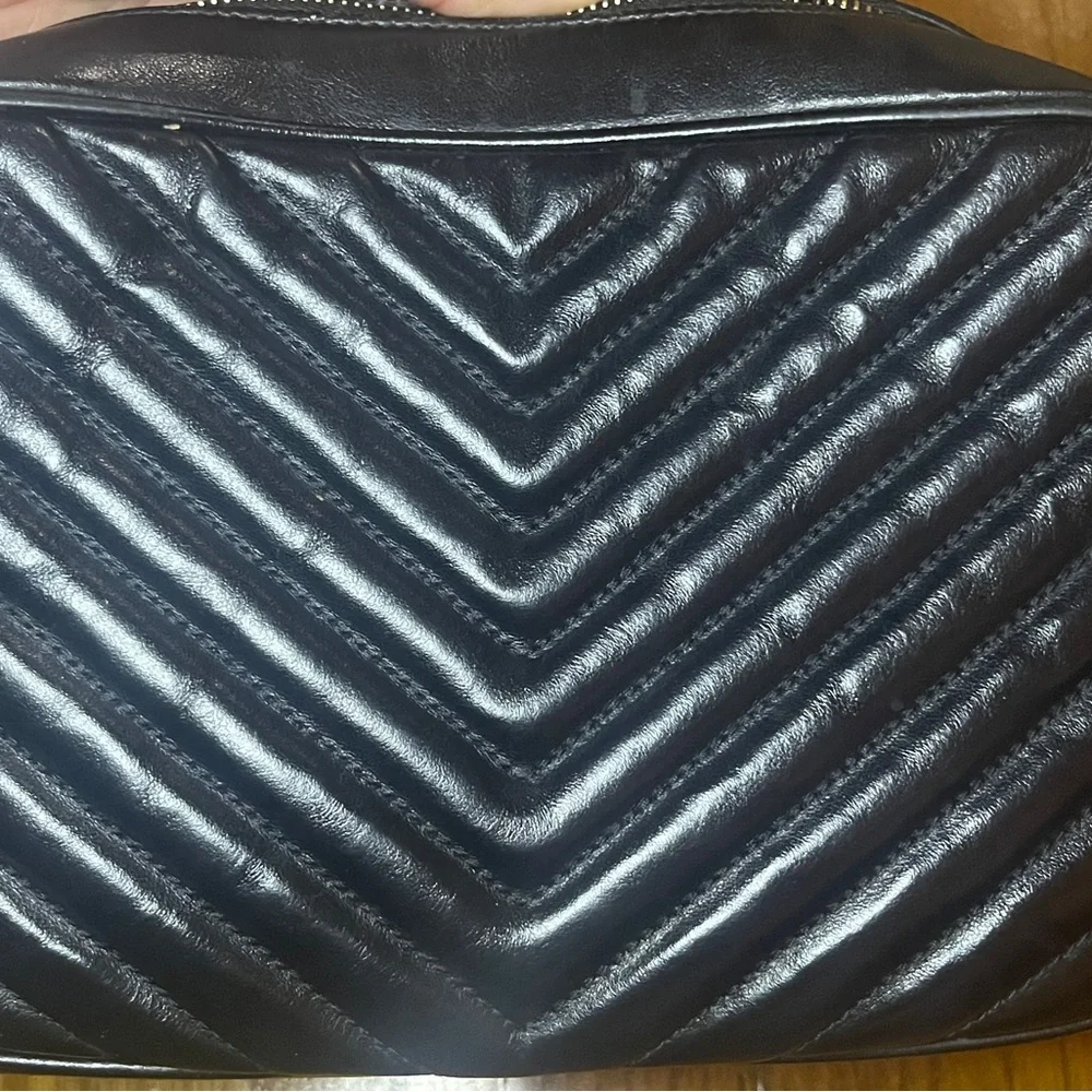 Yves Saint Laurent Black Quilted Crossbody Bag - Picture 3 of 10